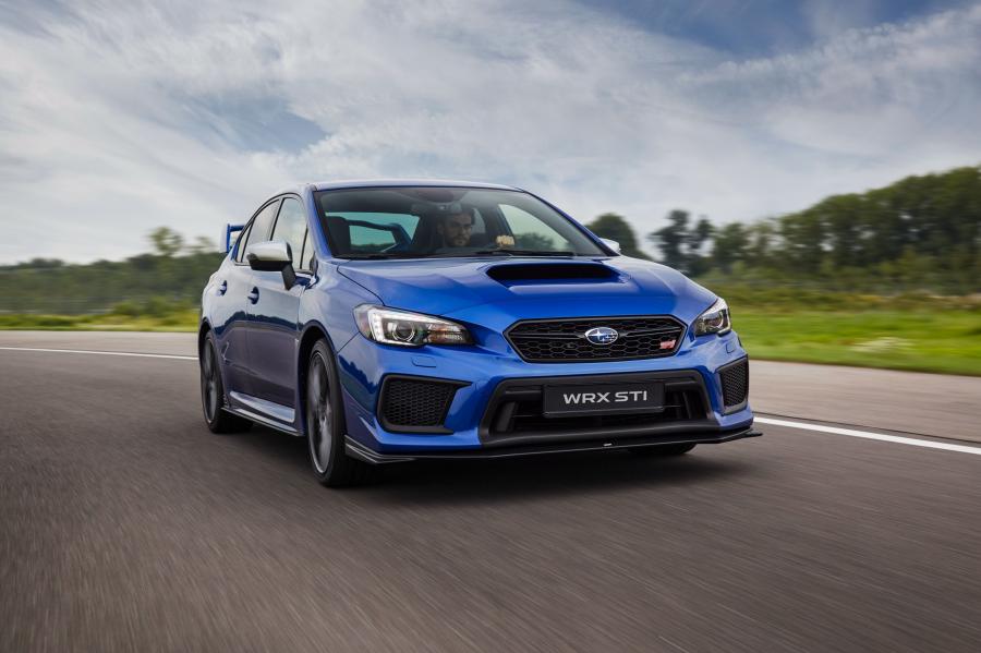  Subaru WRX STI 2017 года  (WW) (фото 22 из 40)